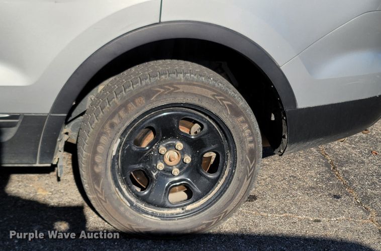 image for item LN9698 2015 Ford Explorer Police Interceptor  SUV