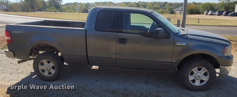 image for item LN9701 2004 Ford F150  SuperCab pickup truck