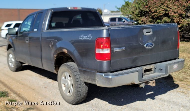 image for item LN9701 2004 Ford F150  SuperCab pickup truck