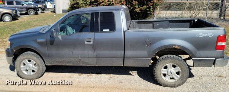 image for item LN9701 2004 Ford F150  SuperCab pickup truck