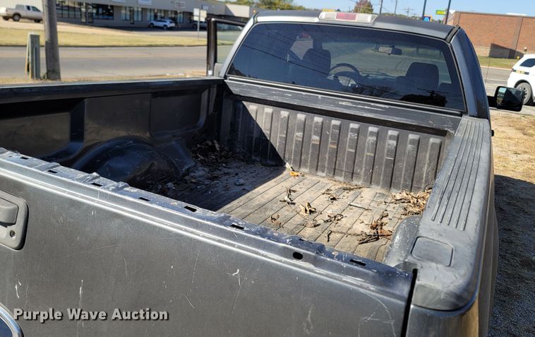 image for item LN9701 2004 Ford F150  SuperCab pickup truck