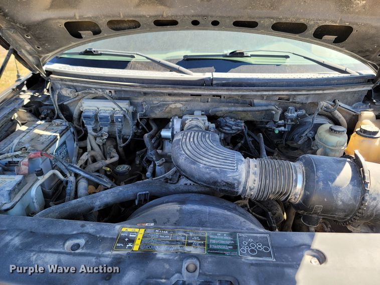 image for item LN9701 2004 Ford F150  SuperCab pickup truck