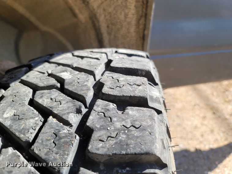 image for item LN9701 2004 Ford F150  SuperCab pickup truck