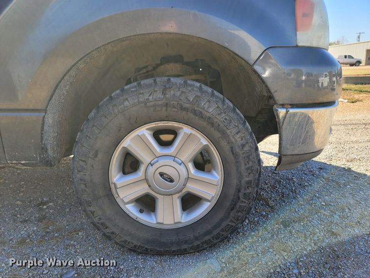 image for item LN9701 2004 Ford F150  SuperCab pickup truck