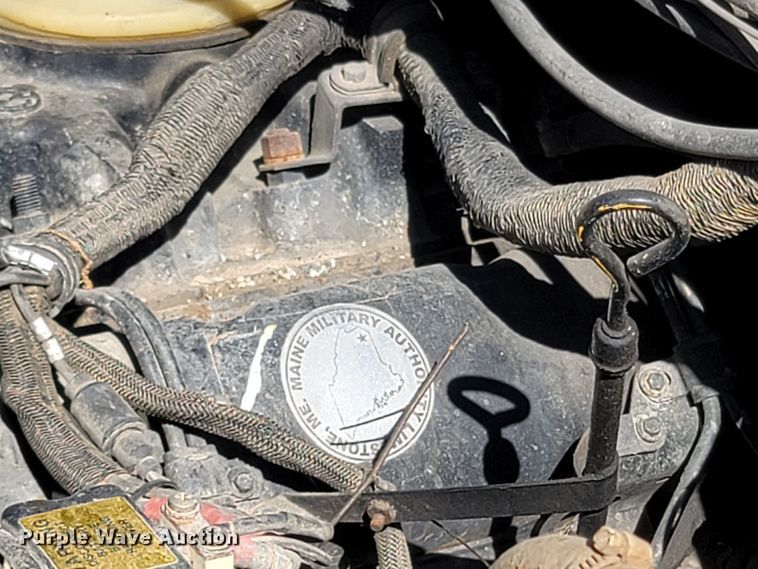 image for item LN9702 1986 Am General M998 Humvee  SUV