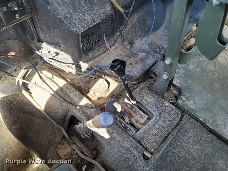 image for item LN9703 1986 Am General M998 Humvee  SUV