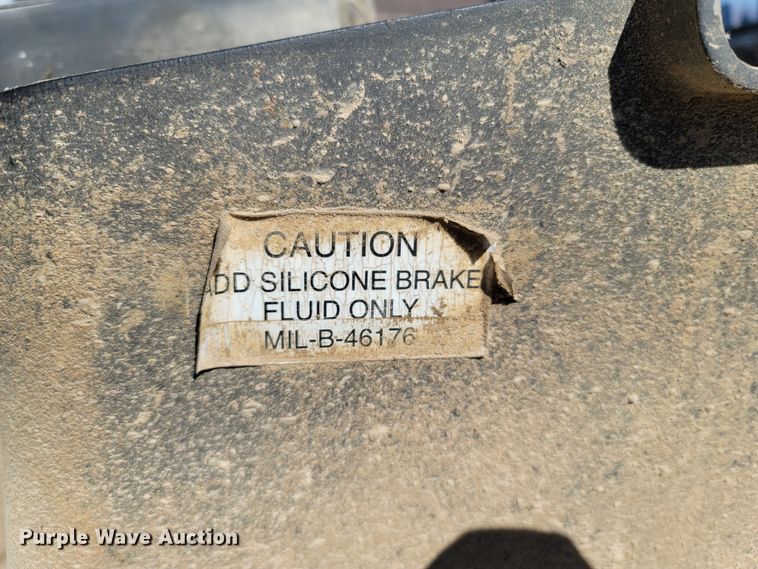 image for item LN9703 1986 Am General M998 Humvee  SUV