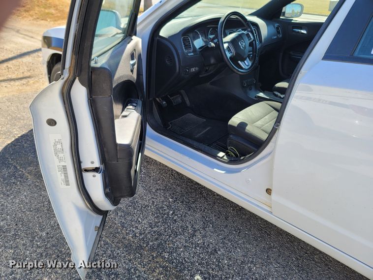image for item LN9704 2013 Dodge Charger Police