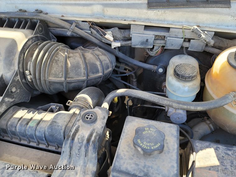 image for item LN9705 2003 Ford E350 Super Duty  van