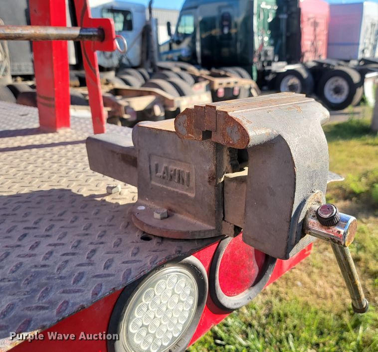 image for item LO9284 2005 Ford F750 Super Duty  bucket truck