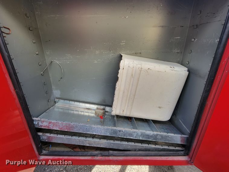 image for item LO9284 2005 Ford F750 Super Duty  bucket truck