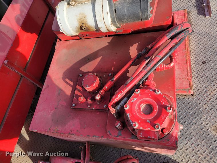 image for item LO9284 2005 Ford F750 Super Duty  bucket truck