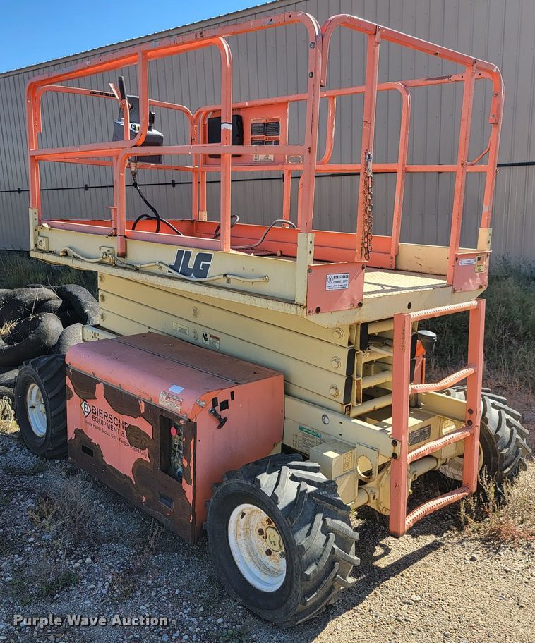 image for item LO9291 1998 JLG 26MRT  scissor lift