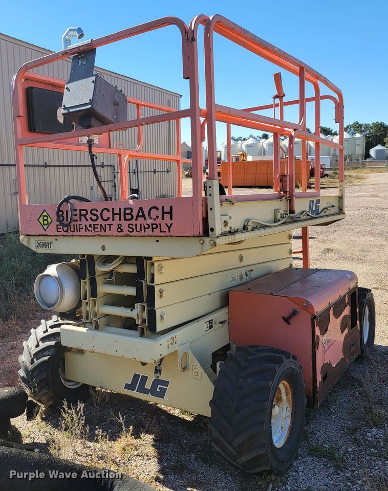 image for item LO9291 1998 JLG 26MRT  scissor lift