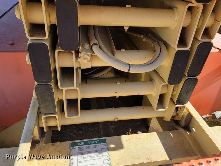 image for item LO9291 1998 JLG 26MRT  scissor lift