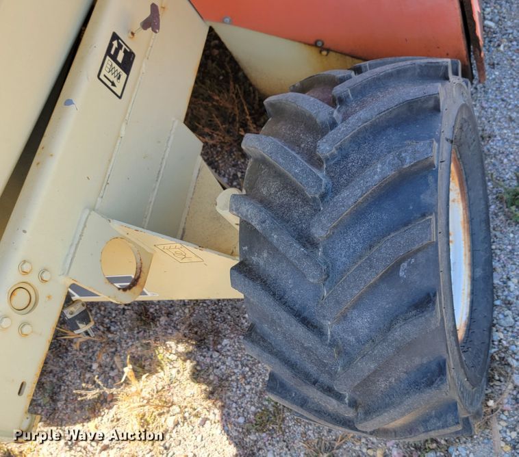 image for item LO9291 1998 JLG 26MRT  scissor lift