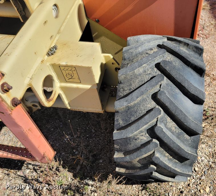 image for item LO9291 1998 JLG 26MRT  scissor lift