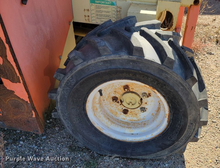 image for item LO9291 1998 JLG 26MRT  scissor lift