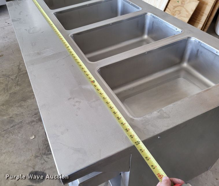 image for item LR9042 Food warming table