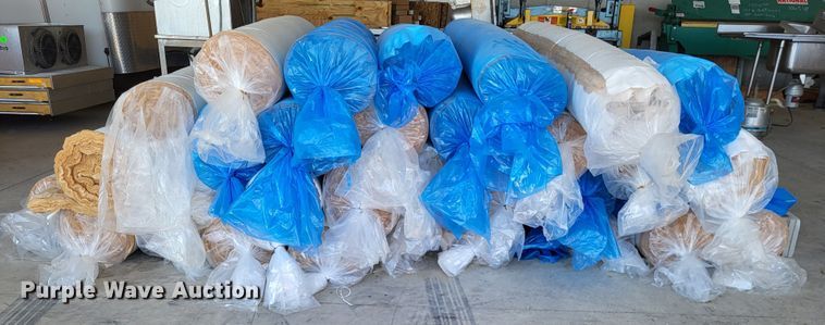 image for item LR9044 Approximately 25 rolls of insulation