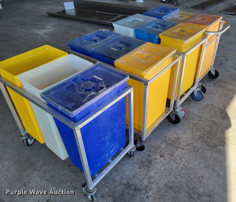 image for item LR9045 Storage bins