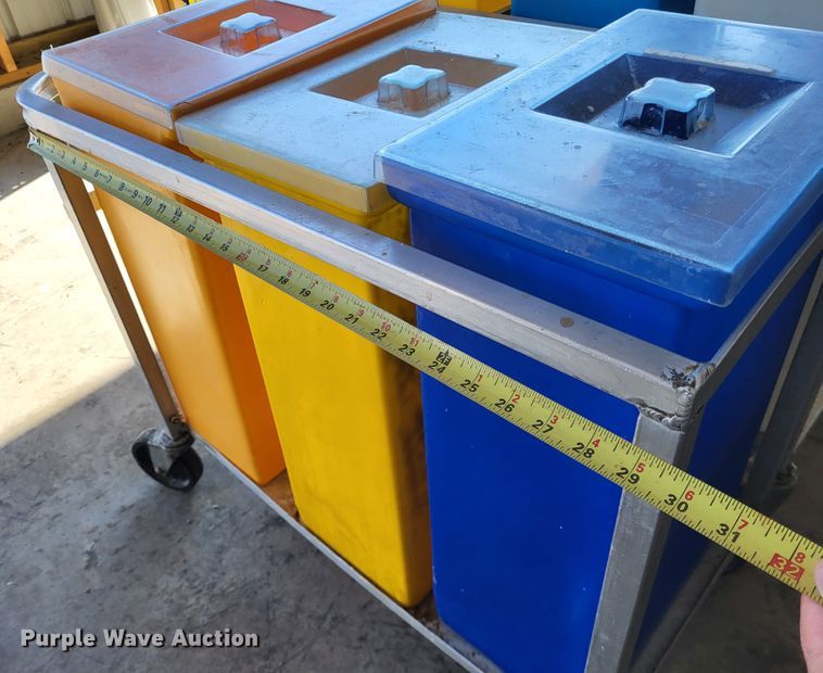 image for item LR9045 Storage bins