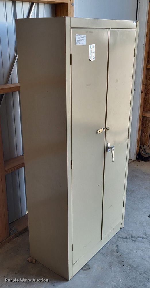 image for item LR9048 Furniture