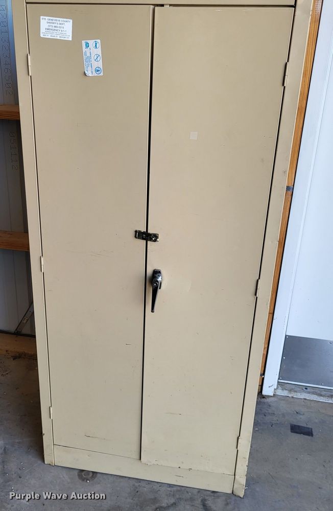 image for item LR9048 Furniture