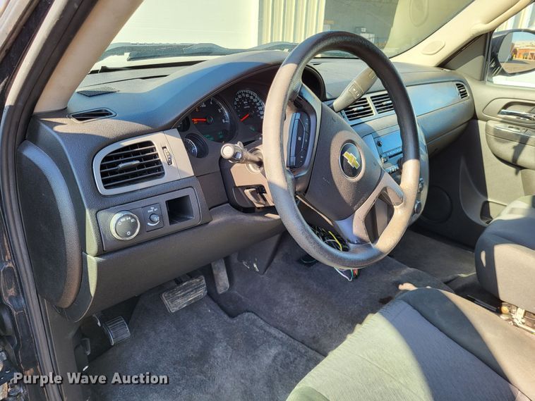 image for item LR9049 2012 Chevrolet Tahoe Police  SUV