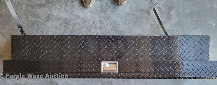 image for item LR9053 Automotive accessories