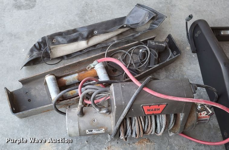 image for item LR9053 Automotive accessories