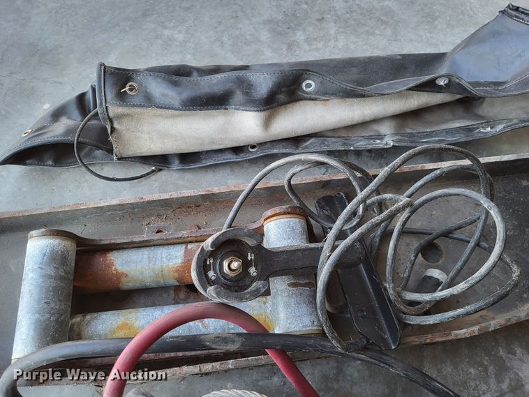 image for item LR9053 Automotive accessories