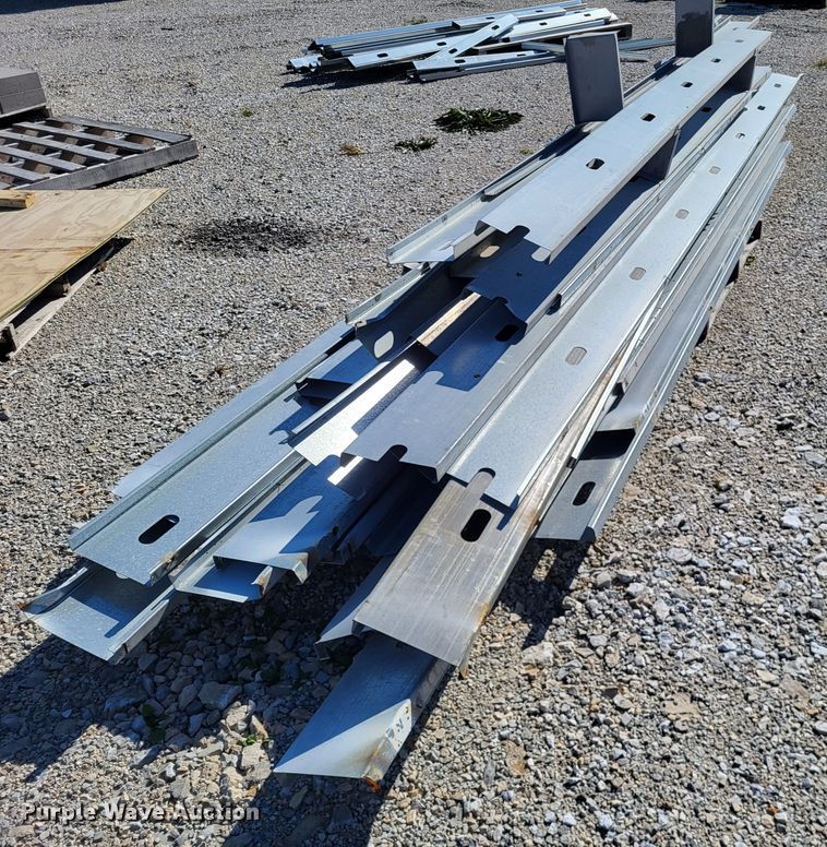 image for item LR9054 Building materials