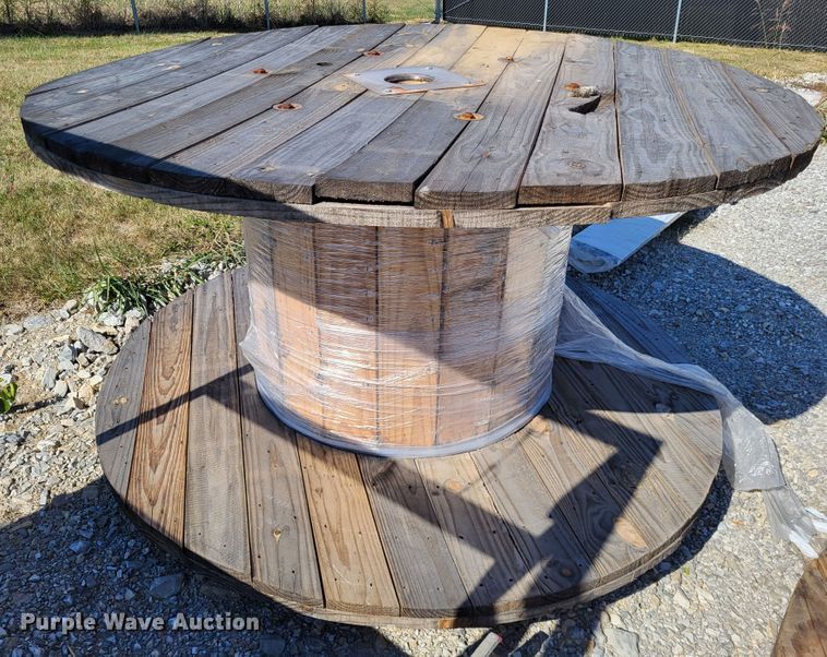 image for item LR9055 (2) wire spools