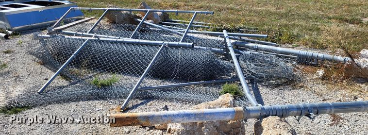 image for item LR9056 10' H chain link fencing and posts