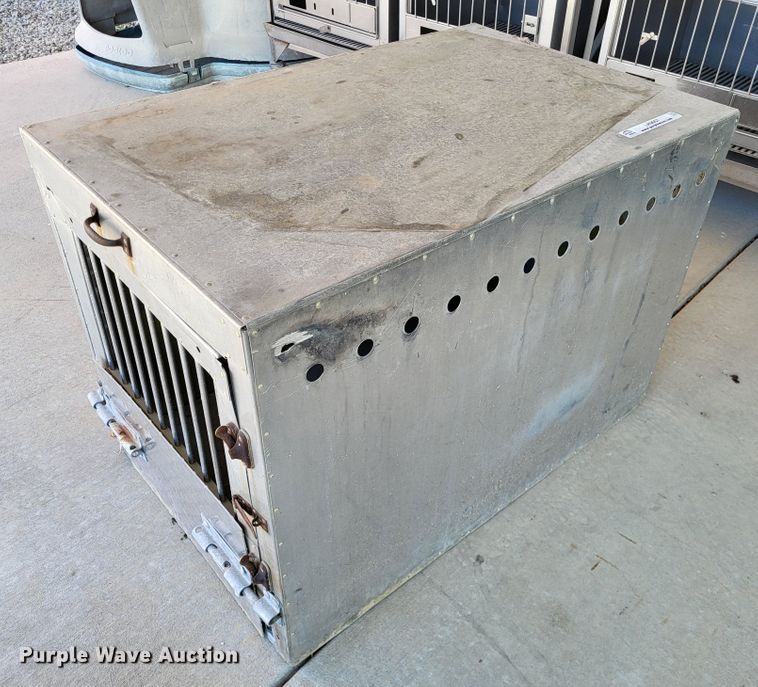 image for item LR9057 Stainless steel animal cages