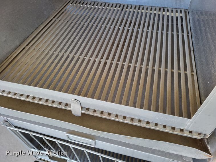 image for item LR9057 Stainless steel animal cages