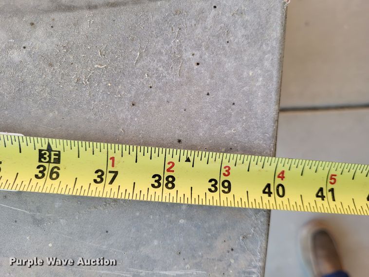 image for item LR9057 Stainless steel animal cages