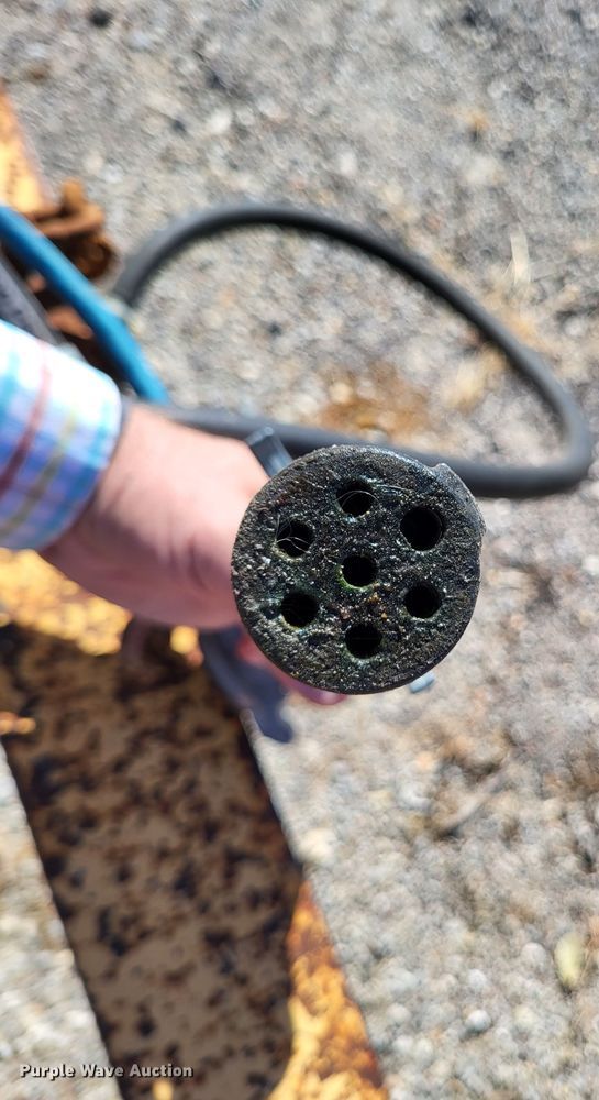 image for item LR9058 1998 Trail King TK20  equipment trailer