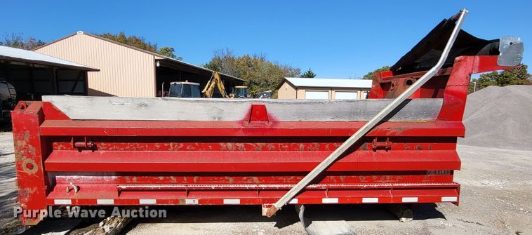 image for item LR9059 2005 Wheeler HT1636  dump bed