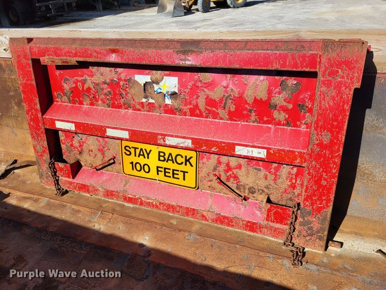 image for item LR9059 2005 Wheeler HT1636  dump bed