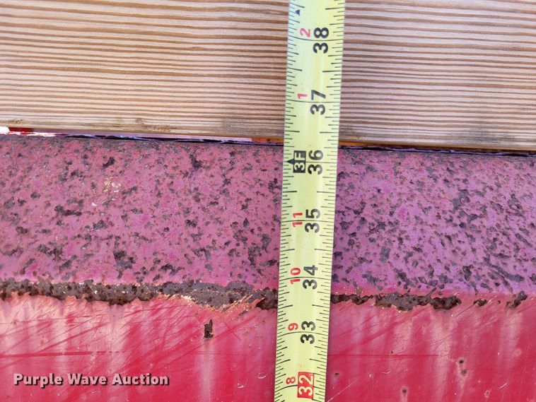 image for item LR9059 2005 Wheeler HT1636  dump bed