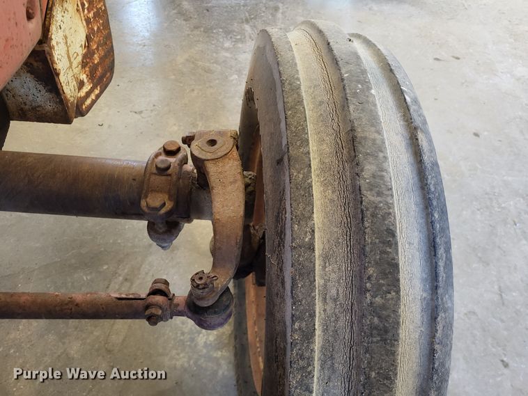 image for item LR9060 1978 Allis Chalmers AC5040  tractor