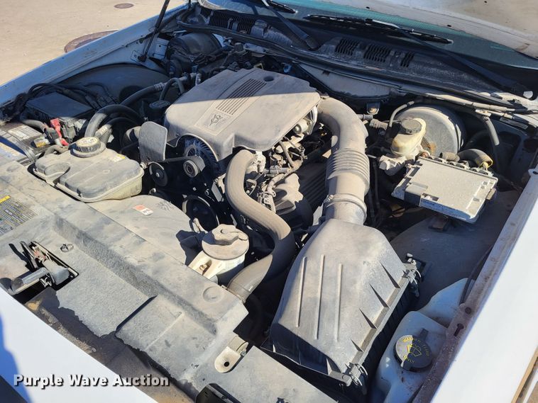 image for item LR9068 2005 Ford Crown Victoria Police Interceptor