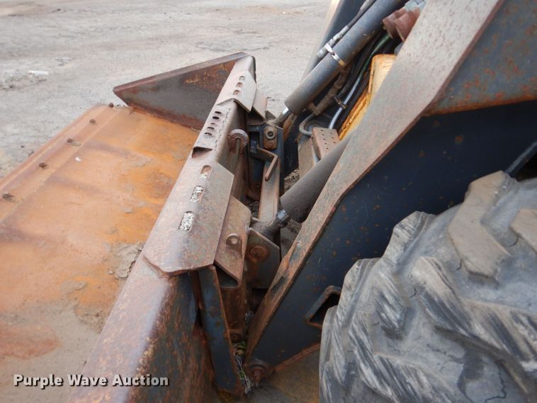 image for item LU9731 New Holland LS180  skid steer loader