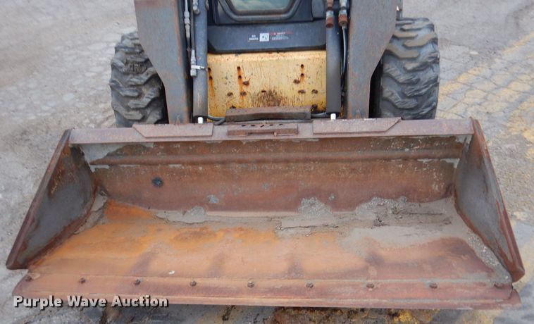 image for item LU9731 New Holland LS180  skid steer loader