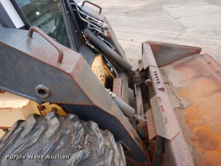 image for item LU9731 New Holland LS180  skid steer loader