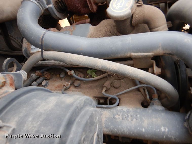 image for item LU9731 New Holland LS180  skid steer loader