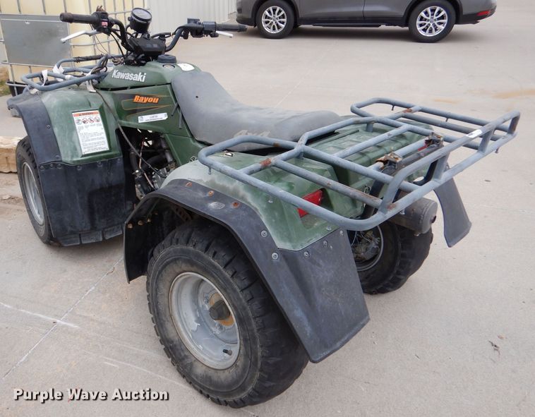 image for item LU9745 1999 Kawasaki Bayou 400  ATV