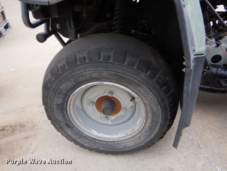 image for item LU9745 1999 Kawasaki Bayou 400  ATV